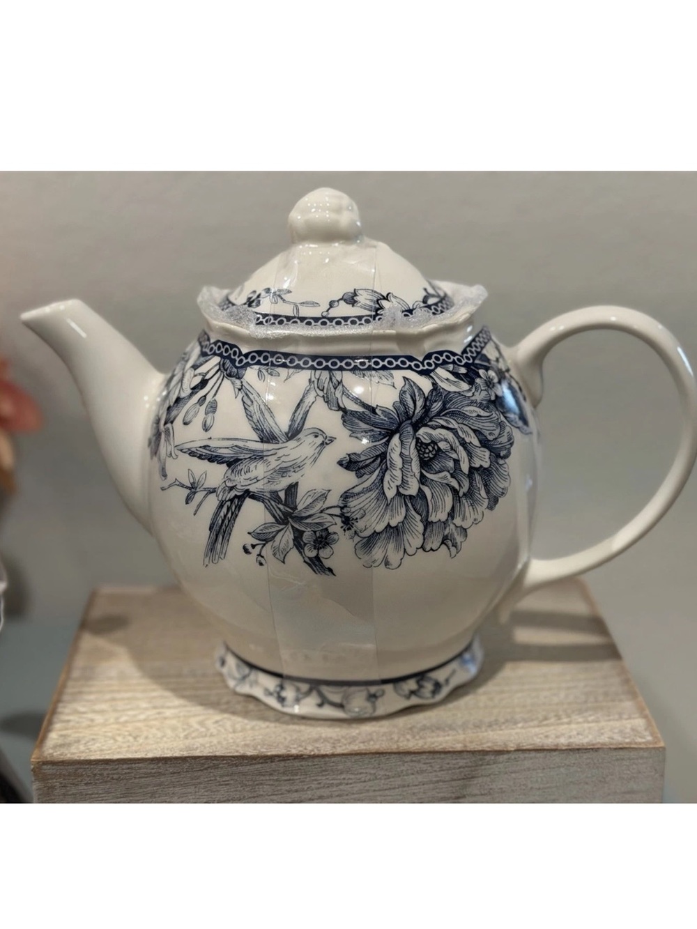 222 Fifth Adelaide Blue Fine Porcelain
Tea Pot 7" NEW